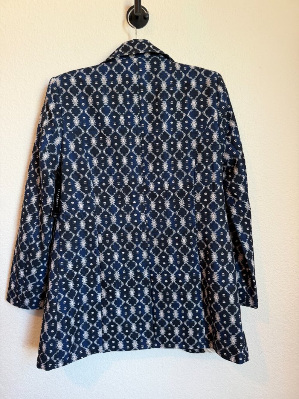 Liverpool Boyfriend Blazer Geometric Batik Button Front Jacket Blue White XS NWT - Picture 9 of 10